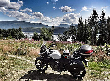 Kanada-Motorradreise-NimpkishLake-Vancouver Island