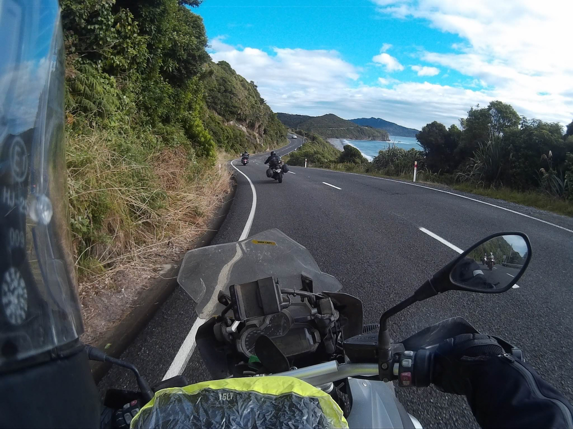 Neuseeland-Motorradfahren-Kuestenstrasse